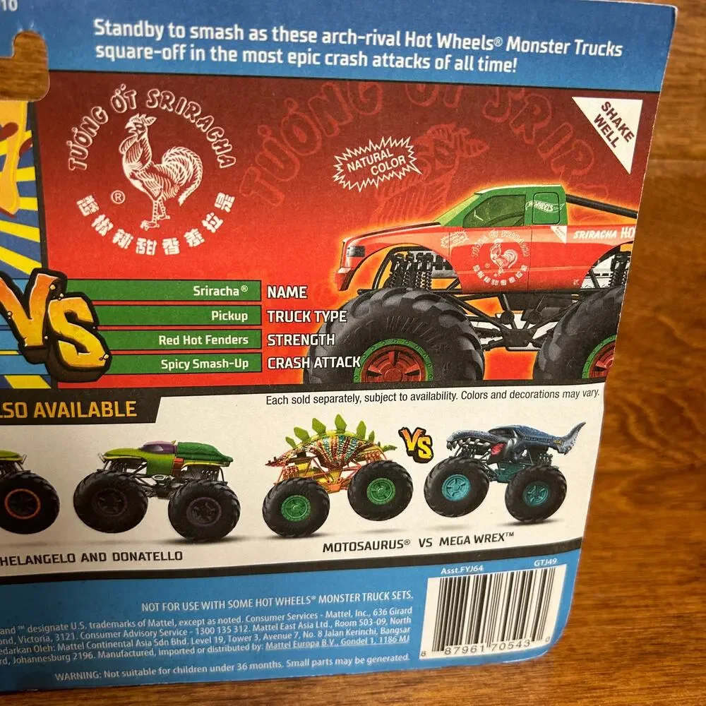 HOT WHEELS Monster Trucks Demolition Doubles Monster Portions Vs Sriracha 1:64
